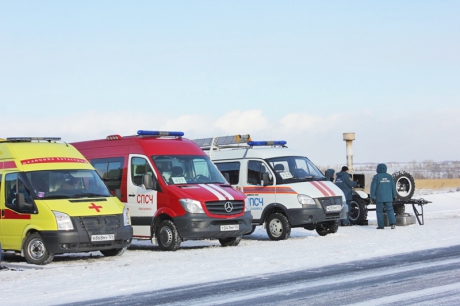 В связи с погодными условиями подразделения МЧС России усилили мониторинг дорожной обстановки и функционирования объектов жизнеобеспечения