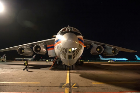 Самолет Ил-76 МЧС России доставил гуманитарную помощь во Вьетнам