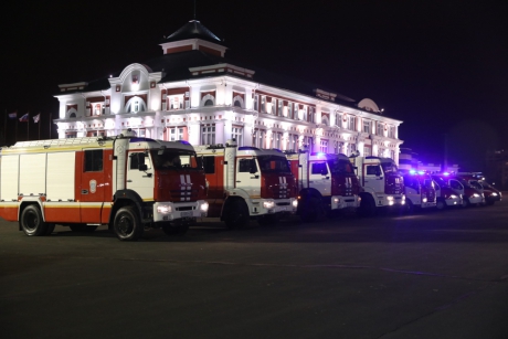 Министр вручил пожарным и спасателям Республики Мордовия новую современную технику