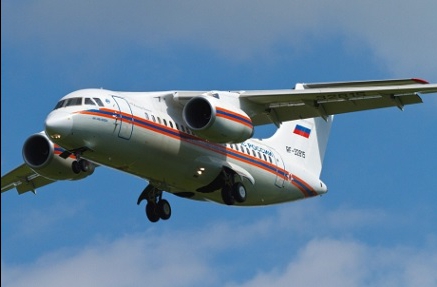 Спецборт МЧС России осуществляет санитарно-авиационную эвакуацию тяжелобольных детей из Магаса в Москву