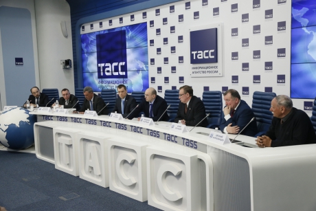 Специалисты МЧС России и ВДПО приняли участие в пресс-конференции, посвящённой трагедии в ТРЦ «Зимняя вишня» в Кемерове