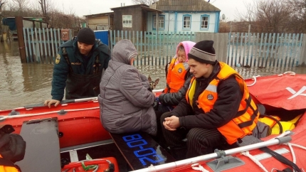 Более 3500 тысяч человек задействованы в ликвидации последствий паводков на территории Российской Федерации