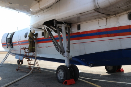 Авиация МЧС России задействована в тушении природных пожаров  в Приамурье