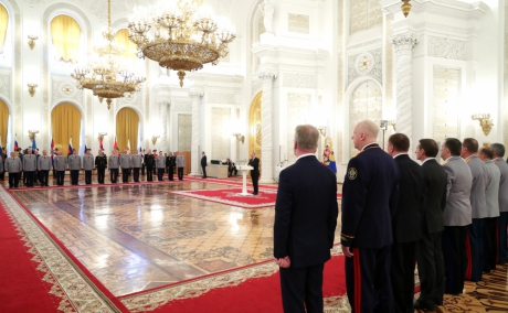 В Кремле состоялась церемония представления высших офицеров Президенту РФ