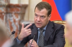 Дмитрий Медведев предложил МЧС России создать пункты временного размещения людей во всех федеральных округах