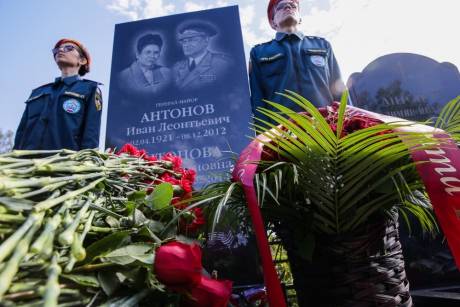 Мемориалы в память о пожарных открыты в Москве и Иркутской области