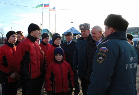 Работу спасателей Коми и добровольных пожарных отметил член Совета Федерации РФ