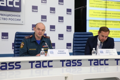 Количество пожаров в новогодние праздники снизилось на 12 процентов